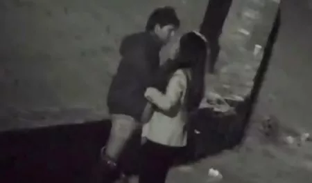 گلو لعنتی داستان سکسی همراه با تصویر و لگد زد