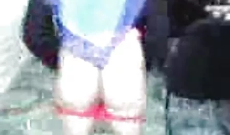 به طور طبیعی MILF Busty داستان تصویری عمه مصر