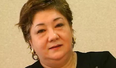معشوقش را با استراپون لعنتی velamma فارسی